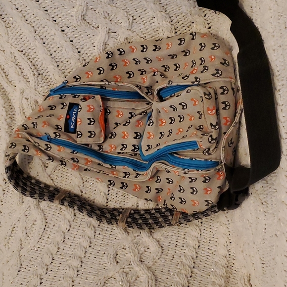 Kavu Bags Kavu Cross Body Bag Poshmark